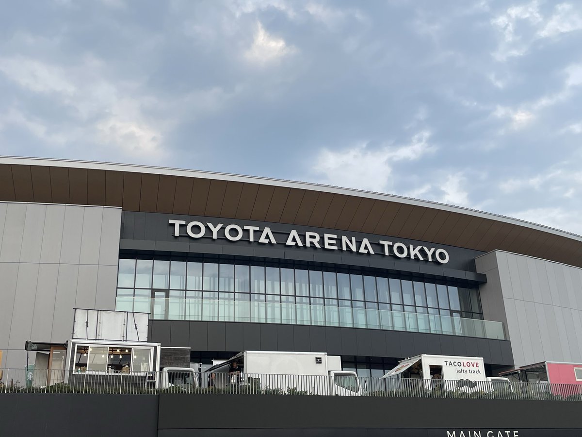 sasataka20's tweet photo. まさに祭りの後で放心状態です🥹桑田さんの優しさ溢れる素晴らしいひと時でした😂遠くの地を思いつつありがとうございました
#桑田佳祐　#夏祭りツアー2026 https://t.co/RvTnp9SlQO