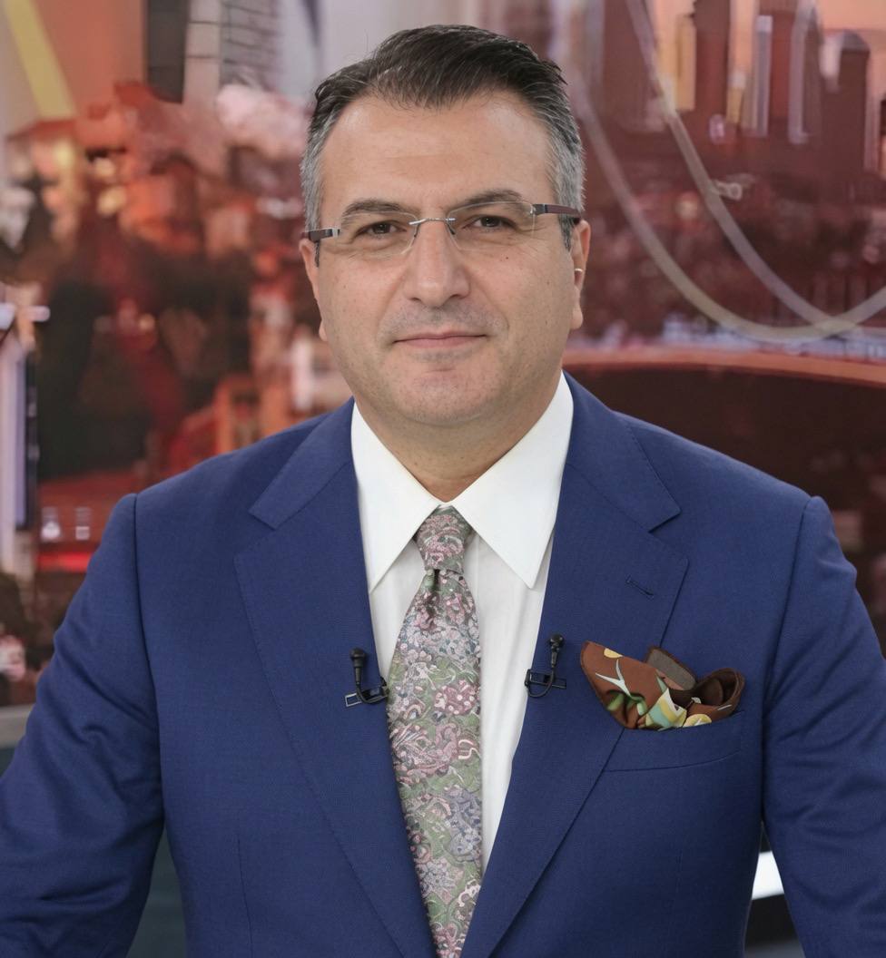 ww3mediaa's tweet photo. 🚨🚨 Gazeteci Cem Küçük tutuklandı. https://t.co/erjVA51kLB