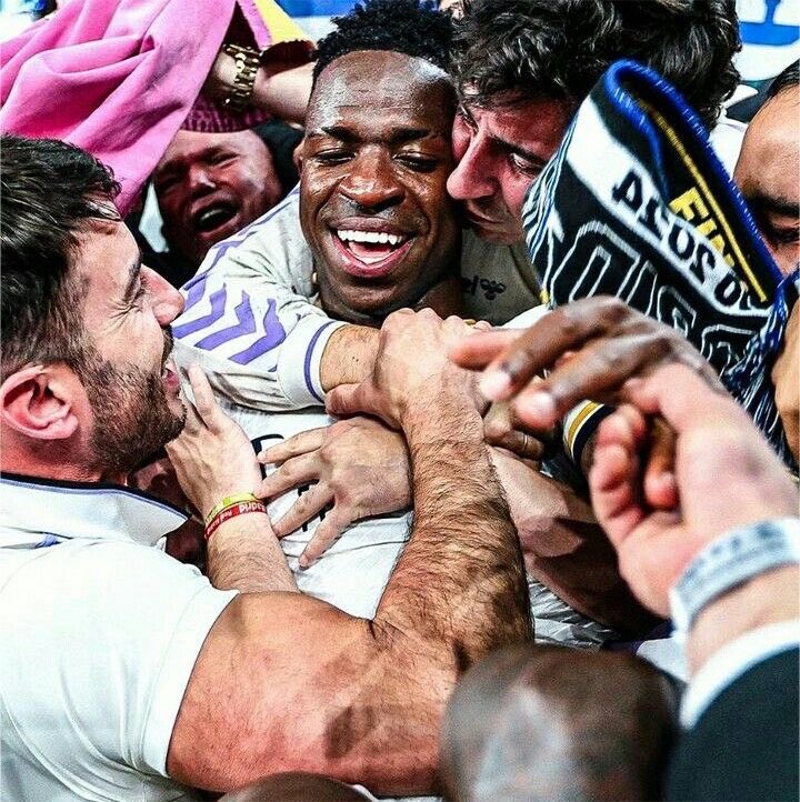 chappellrma's tweet photo. La historia nunca la podrán borrar https://t.co/5LluC2ypLO