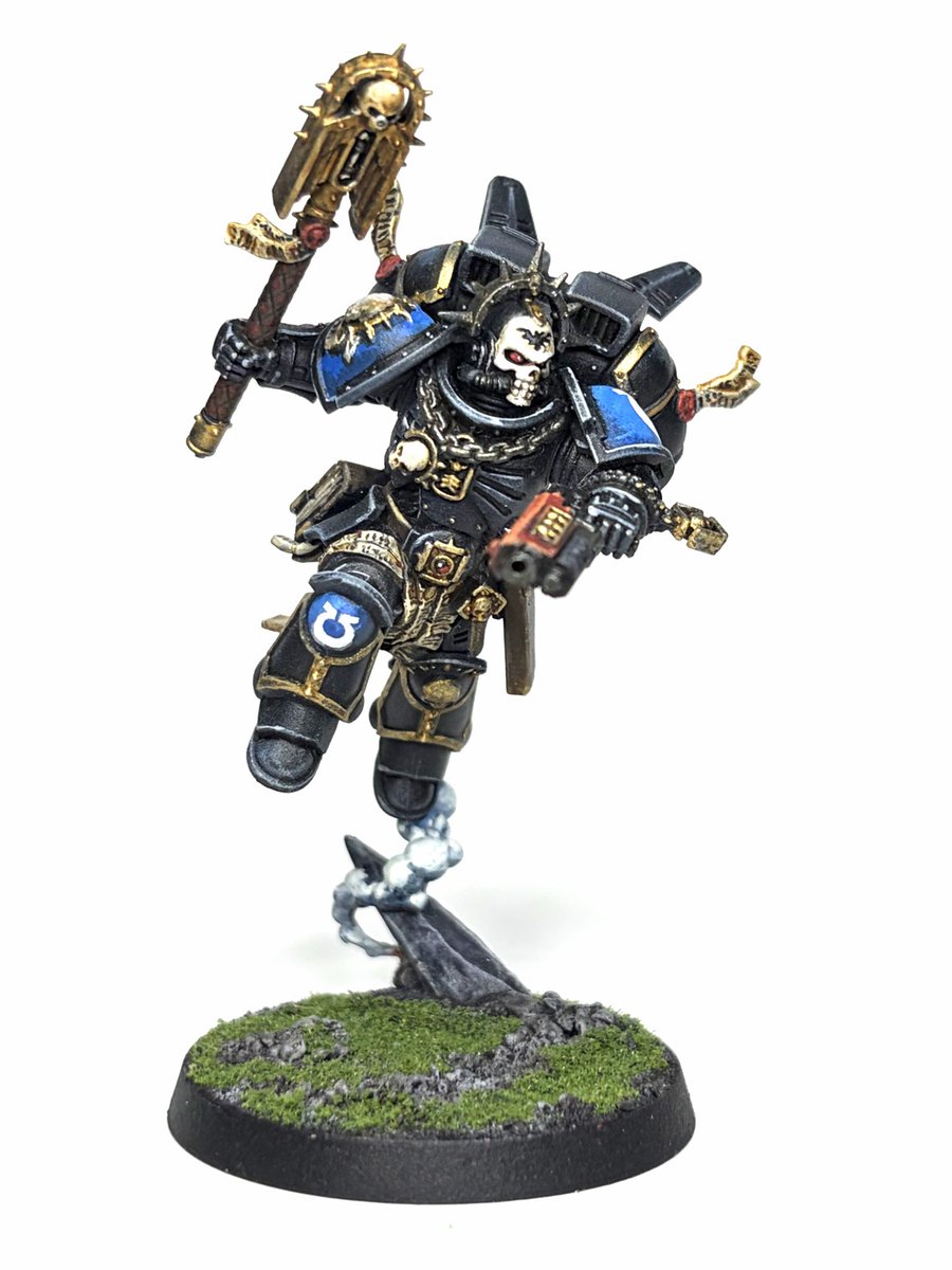 PlotArmorMinis's tweet photo. Jump Pack Chaplain from the Armageddon box ready for the Ultramarines. https://t.co/xMPTriHPH0