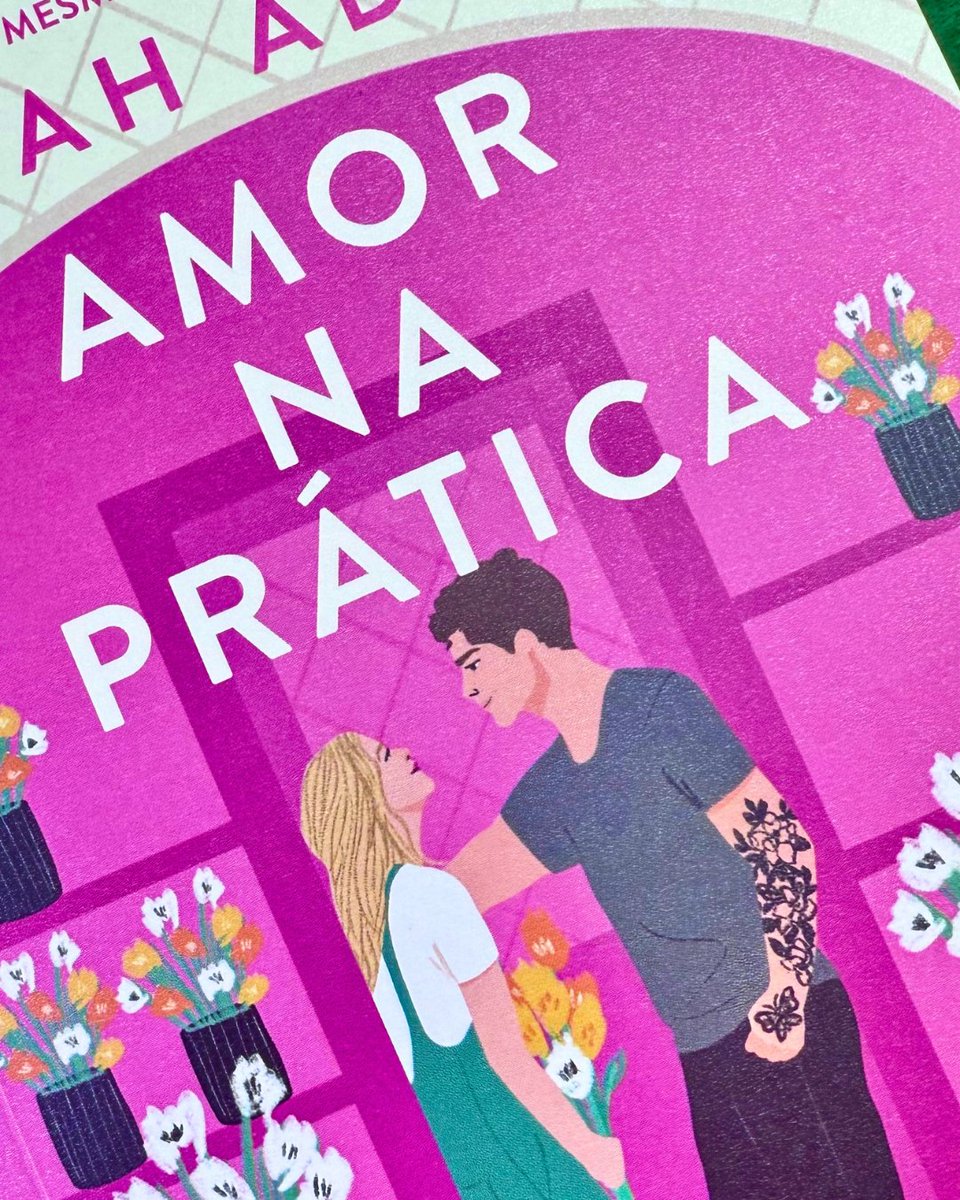 intrinseca's tweet photo. um livro em que o cara ensina a garota a flertar para encontrar o amor da vida dela 💓😮‍💨💓😮‍💨💓😮‍💨 https://t.co/BGCDhHXj1V