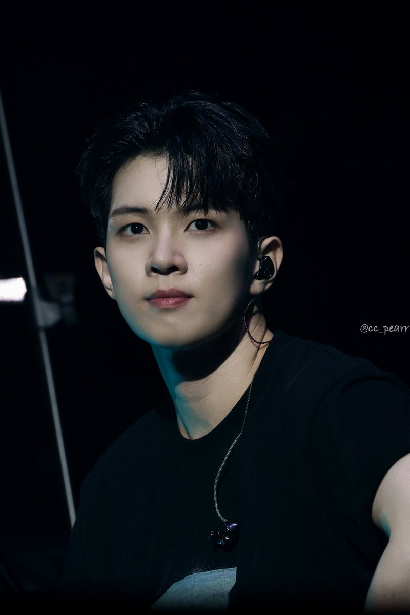 cc_pearr's tweet photo. 260731 엔콘5 서울
잘.생.겼.다.
#유회승 #YooHweSeung #엔플라잉 https://t.co/DBKKz6ICwc