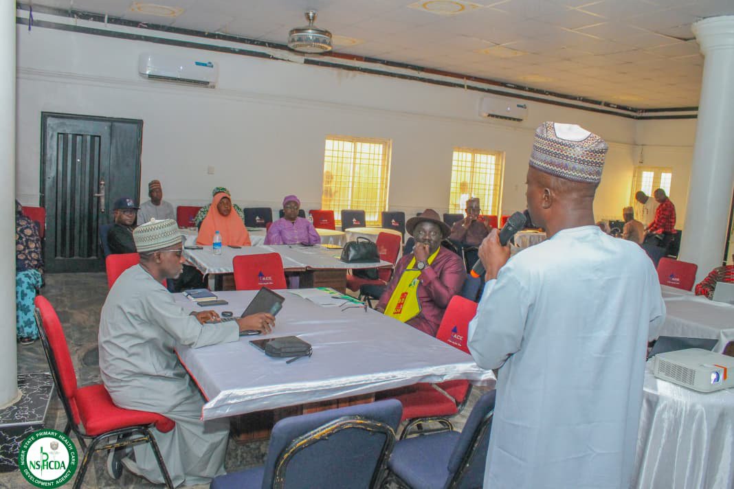 y_abugi's tweet photo. Honoured to facilitate a session on Strategic Communication for Primary Healthcare Leadership at the two-day NSPHCDA Strategic Retreat for top management, programme officers and development partners.

#StrategicCommunication #PrimaryHealthCare #NSPHCDA #Leadership #NigerState https://t.co/gXpzxtXiWe