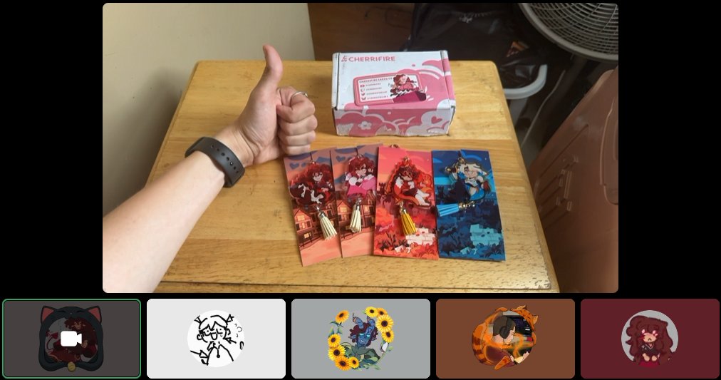 RyanStoriWeaver's tweet photo. HMMMMM Lovely CherriFire Dot Store Unboxings <3

#OURMurch #Wedoingthings #dontworrieaboutit https://t.co/RUDMyyPr71