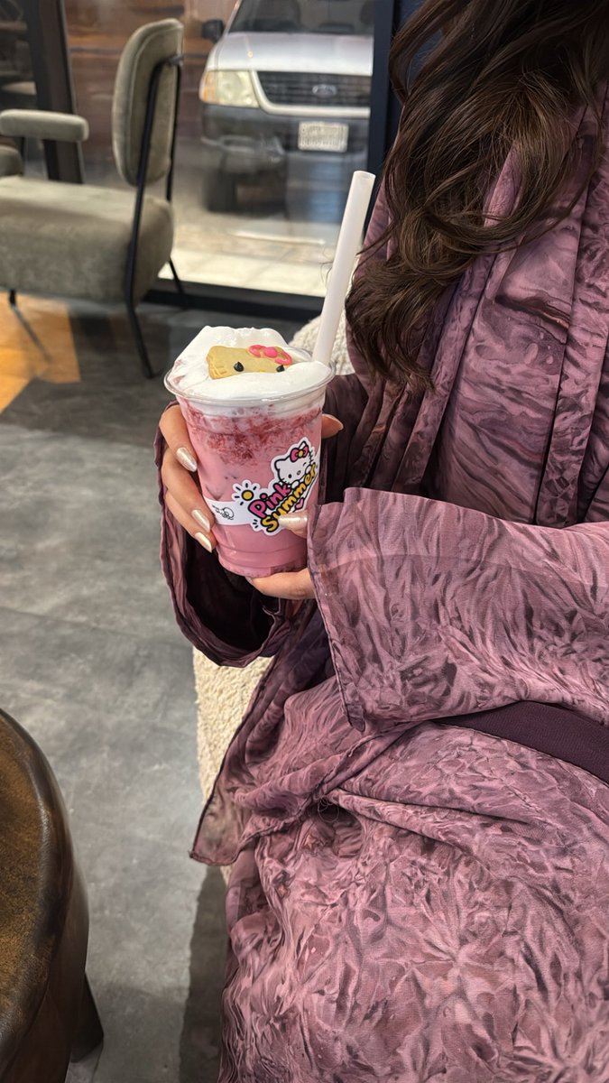 reiii6__'s tweet photo. 🌸 https://t.co/UvJA9InORF