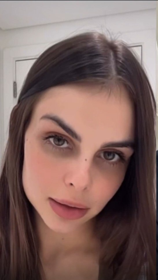 Mimi475476's tweet photo. @Jessica9277081 @angelltwita Even with the angle you just shared, he still looks much better than your slut fave with zombie eyes. Even makeup doesn't help your fave hence she has to use filters on top of that, she's the ugliest of all her siblings. You'd even think she's their mother with her horrible eyes https://t.co/zVIYjuaZdH