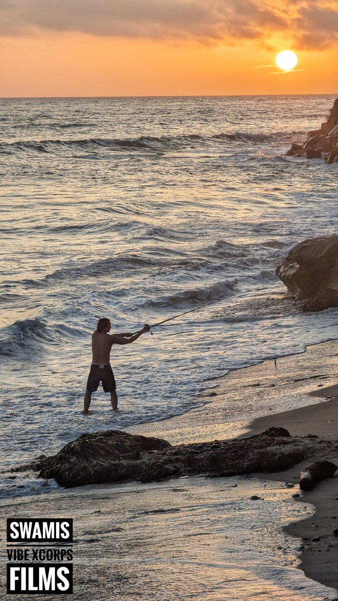 StuartEdmondso2's tweet photo. A Swamis Vibe Photographic Summer 2026!
Images from the shoreline at Swamis Reef Surf Park - Sunset shore fishing at Swamis Park.
XCTV Productions and Jack Tempchin present the film Swamis
Vibe feature film documusical!
https://t.co/k0Xki3g20y https://t.co/jxkxv0kNm3