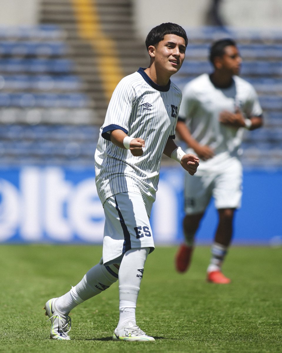 elsalvador's tweet photo. #DeDeportes | #PremundialSub20 

Comienza el Partido en el estadio Universitario BUAP de Puebla (México). La Azulita busca un Milagro para seguir soñando con la clasificación al Mundial de esta categora.  

#ElSalvador 0-0 #HaitíFotos 

Cortesía / #DiarioElSalvador https://t.co/tOiDgqRWdx