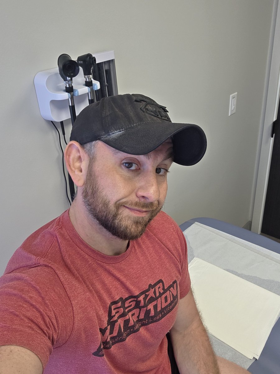 AlexSinsxxx's tweet photo. Went to the doctor today for my 3-month checkup โ
Stay safe so you can play safe ๐
Get tested, stay healthy, and keep the fun going. Gym time now !๐ช
#AlexSins #StaySafe #PlaySafe https://t.co/hsB1rHR0KC