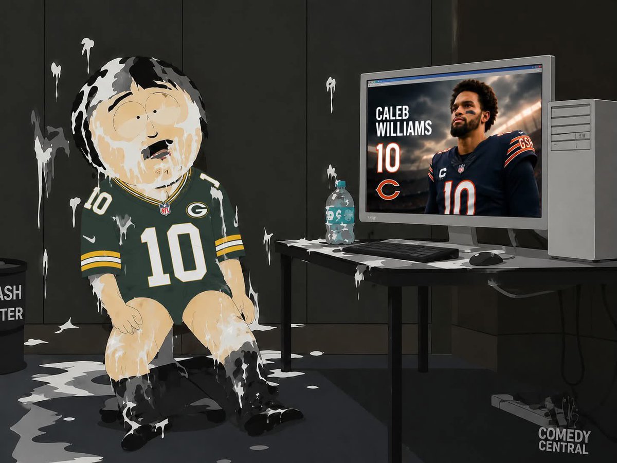 Eastman_P9's tweet photo. Green Bay Packer fans ever since the Chicago Bears drafted Caleb Williams https://t.co/clyKo66CMN