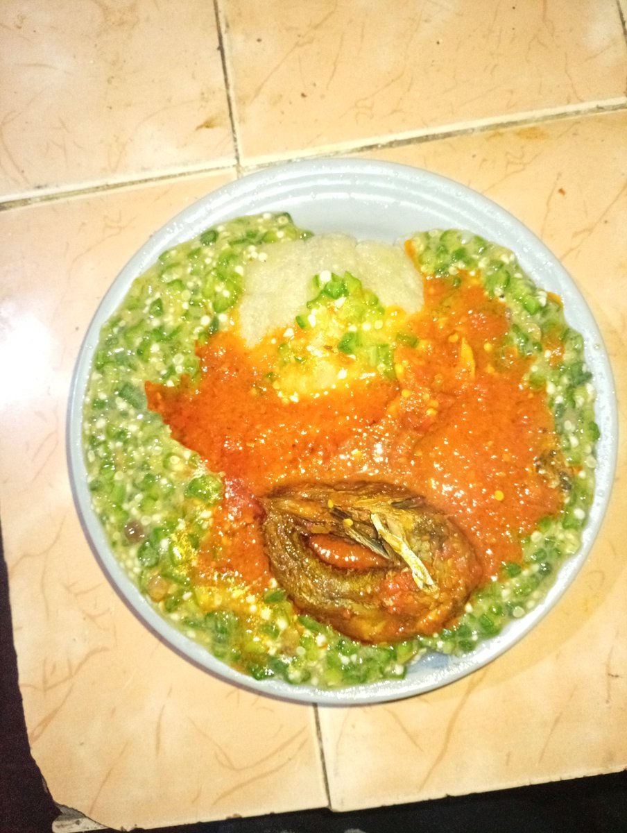 Ifiscolat's tweet photo. Eat or Pass? https://t.co/v9mygjJspa