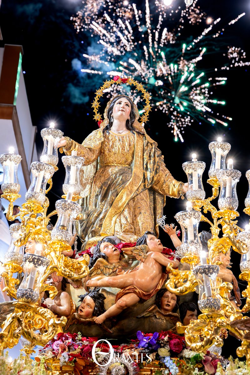 APulso_'s tweet photo. 🔴 El periodista @moreno_rebollo  solicita a la @Archisevilla1 la coronación canónica de la Asunción de Cantillana durante el pregón de la hermandad que está pronunciando.

📲 #TDSCofrade https://t.co/reSYqSEbk7