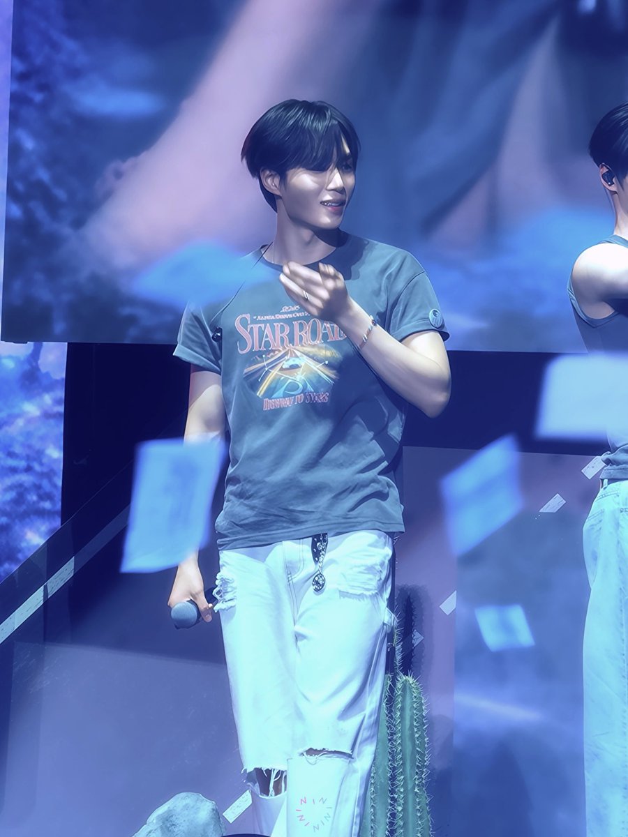 ispr_allyz_Ines's tweet photo. 2026.07.11
2026 ᴀʟᴘʜᴀ ᴅʀɪᴠᴇ ᴏɴᴇ FAN-CON TOUR [STAR ROAD] in Hong Kong 

#KimJunSeo #alphadriveone #김준서 https://t.co/aNa6O8zSiE