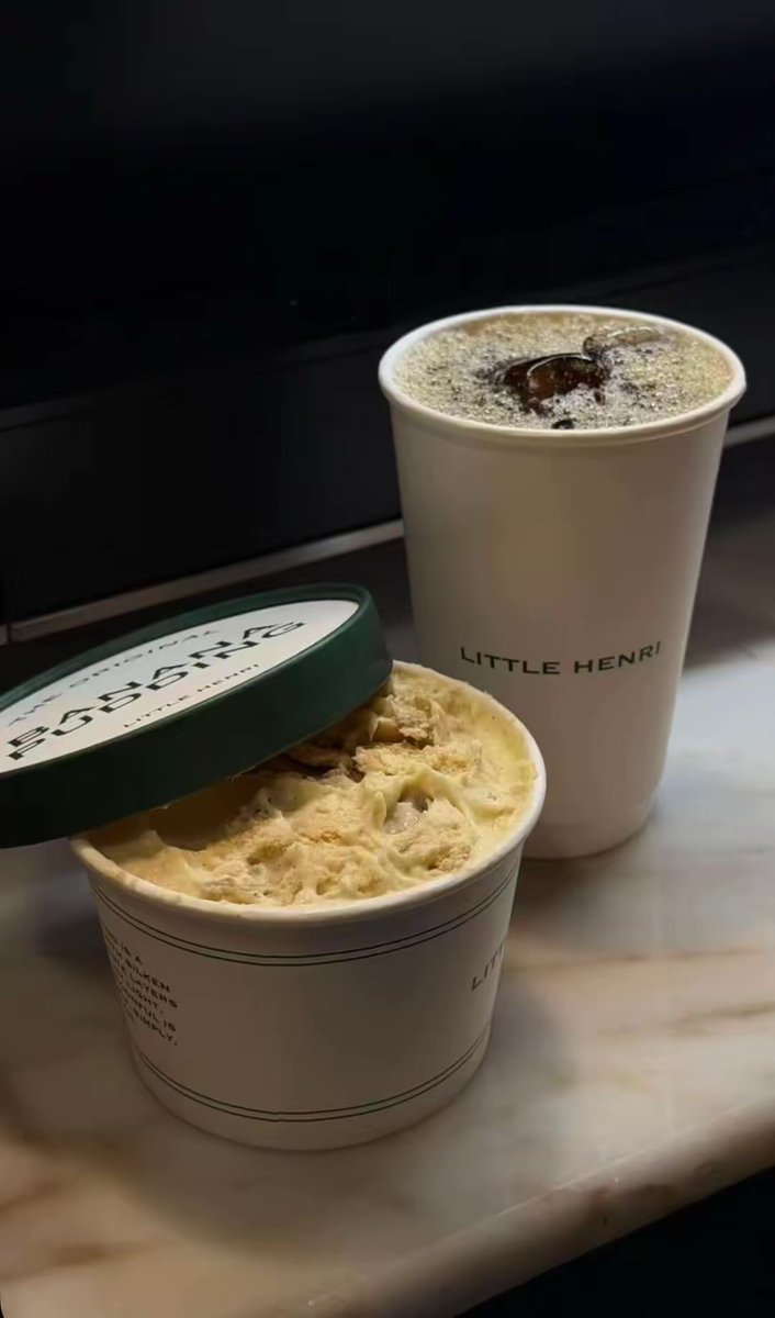 joaanryd's tweet photo. ☕️ LITTLE HENRI

قهوة جديدة بطابع جميل ومكان أنيق يفتح النفس للتجربة

 مشهورين عندهم ب البنانا بودنج، ويقولون من ألذ الأشياء اللي لازم تنطلب عندهم

وبرضو الماتشا عندهم عليها مدح كثير، خصوصًا للي يحبونها بطعم موزون وخفيف بدون مبالغة https://t.co/s9VXCQmdov