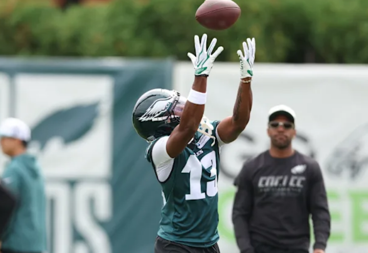 thomasrp93's tweet photo. We might be seriously underrating Dontayvion Wicks 

#Eagles https://t.co/g0Yj1PM2i3