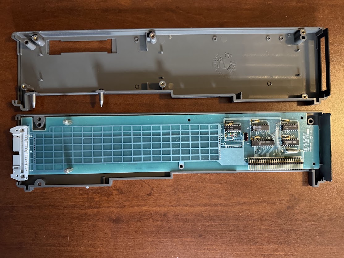 markgm30's tweet photo. The hard drive controller and 6 MB Corvus hard drive for the Sony SMC-70 (6SNY). It sold for $2,195 in 1983 ($7,350 today), $720 more than the base #smc70 price of $1,475 with no floppy drives, which were another $1,100 at launch. Available in 5.7, 12.1, and 18.4 MB capacities. https://t.co/d6yLY1PPEd