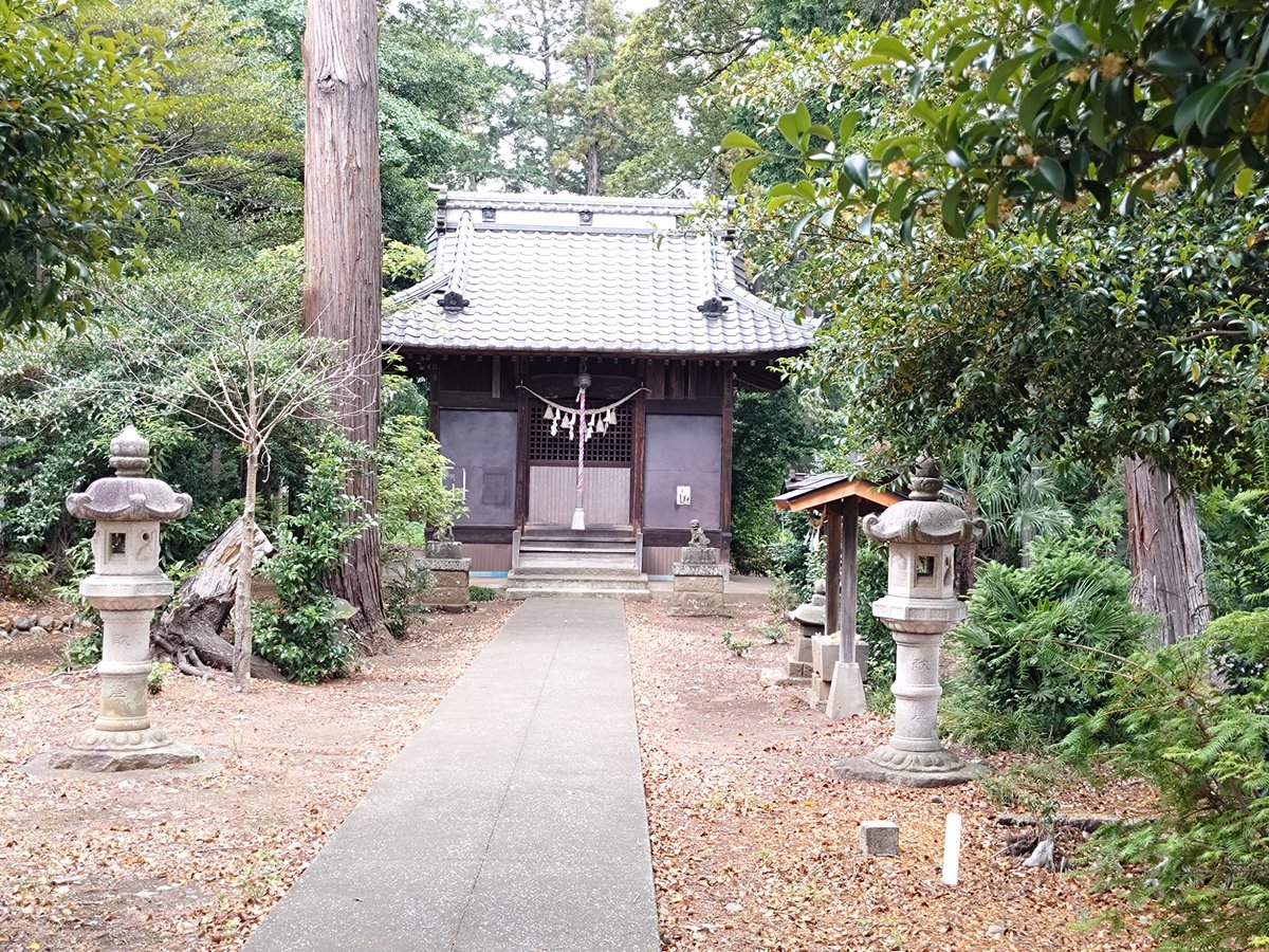 norakura0492's tweet photo. 安比奈新田の氏神様の神社です。
車だと探しにくい立地…
歩きだと最寄り駅(的場?南大塚?)より遠いという…|ω・`)…
#ラジオ川越 #のらくら887 #smartdriver https://t.co/w9Rld4Sf7y