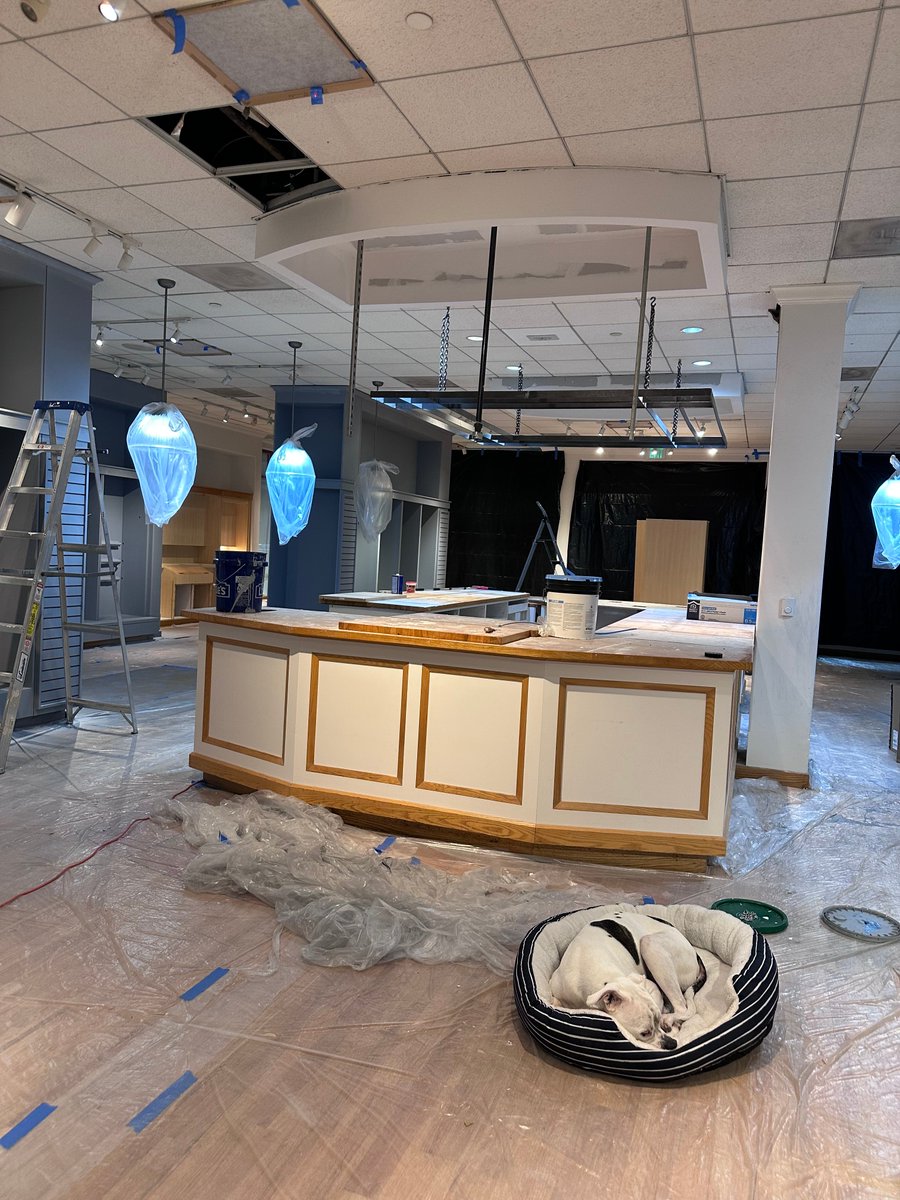 AnimazedStore's tweet photo. It doesn't look like much now, but this is your very first view of the upcoming Animazed Hanes Mall location! We’re hard at work preparing the store, and we hope to have the grand opening dates to you soon!
#animazed #animestore #winstonsalemnc #hanesmall #newstore #anime https://t.co/p9rPrPPfhW