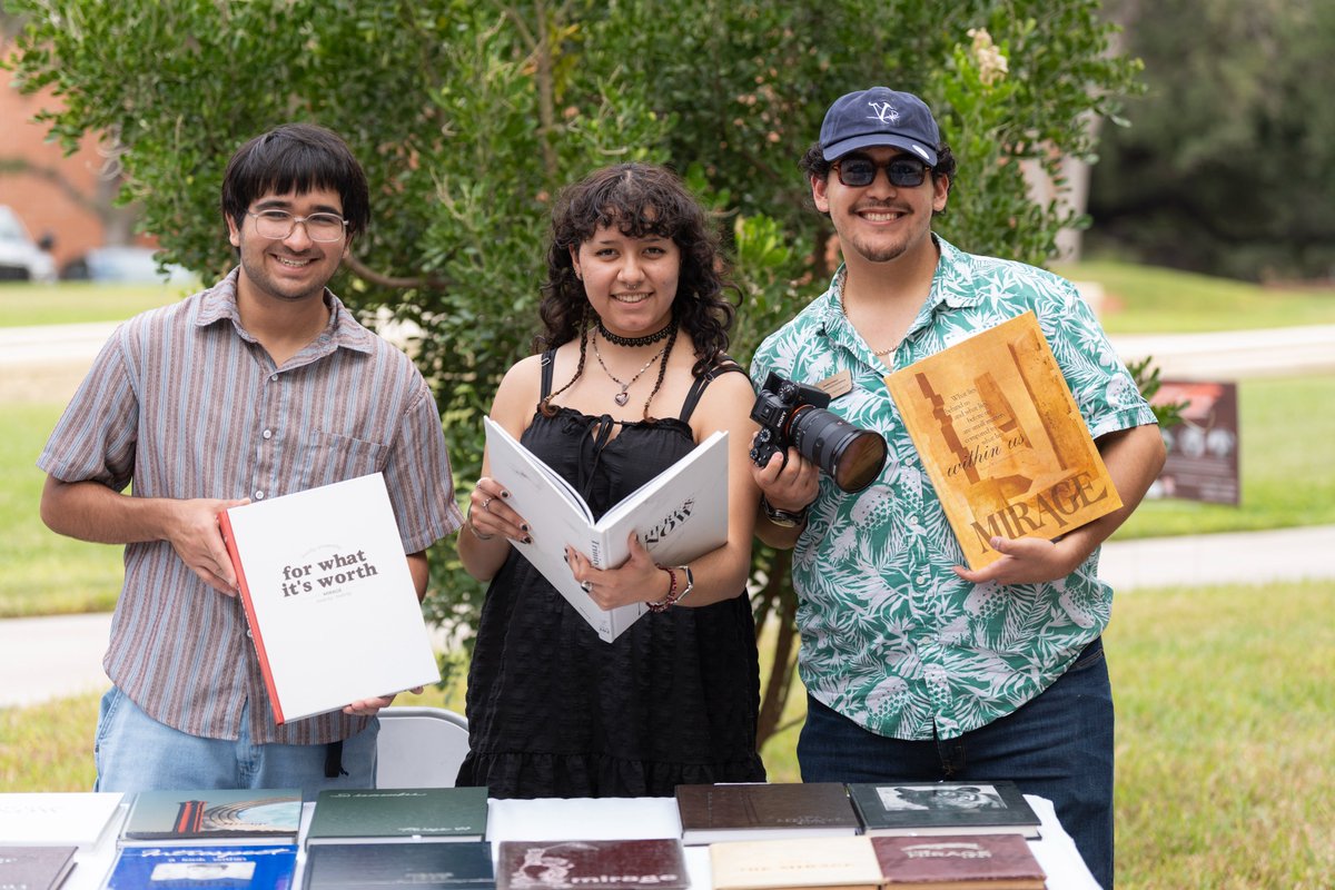 Trinity University Alumni Association tweet media