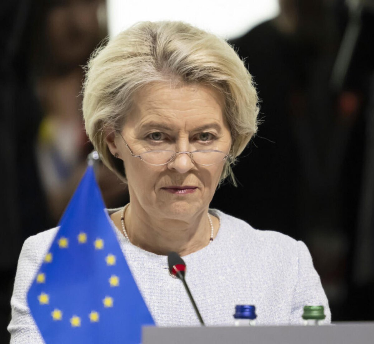 crisp_report's tweet photo. 🚨 🇪🇺🇺🇦 EU Commission releases additional €3.47bn ($3.99bn) under €90bn Ukraine Support Loan for drones, long-range drones, missiles and Gripen jets. 

“With this new disbursement under our €90 billion loan package, we are helping Ukraine defend its people. We are also bringing our defence industries closer together, combining Europe’s industrial scale with Ukraine’s unmatched innovation.

This is our new Drone Deal taking shape. And let this new support send a clear message: every Russian strike strengthens Ukraine’s determination to be free and our determination to stand with Ukraine, for as long as it takes,” said Ursula von der Leyen.