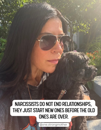 NarcissistBox's tweet photo. https://t.co/qq9bL7OdAt