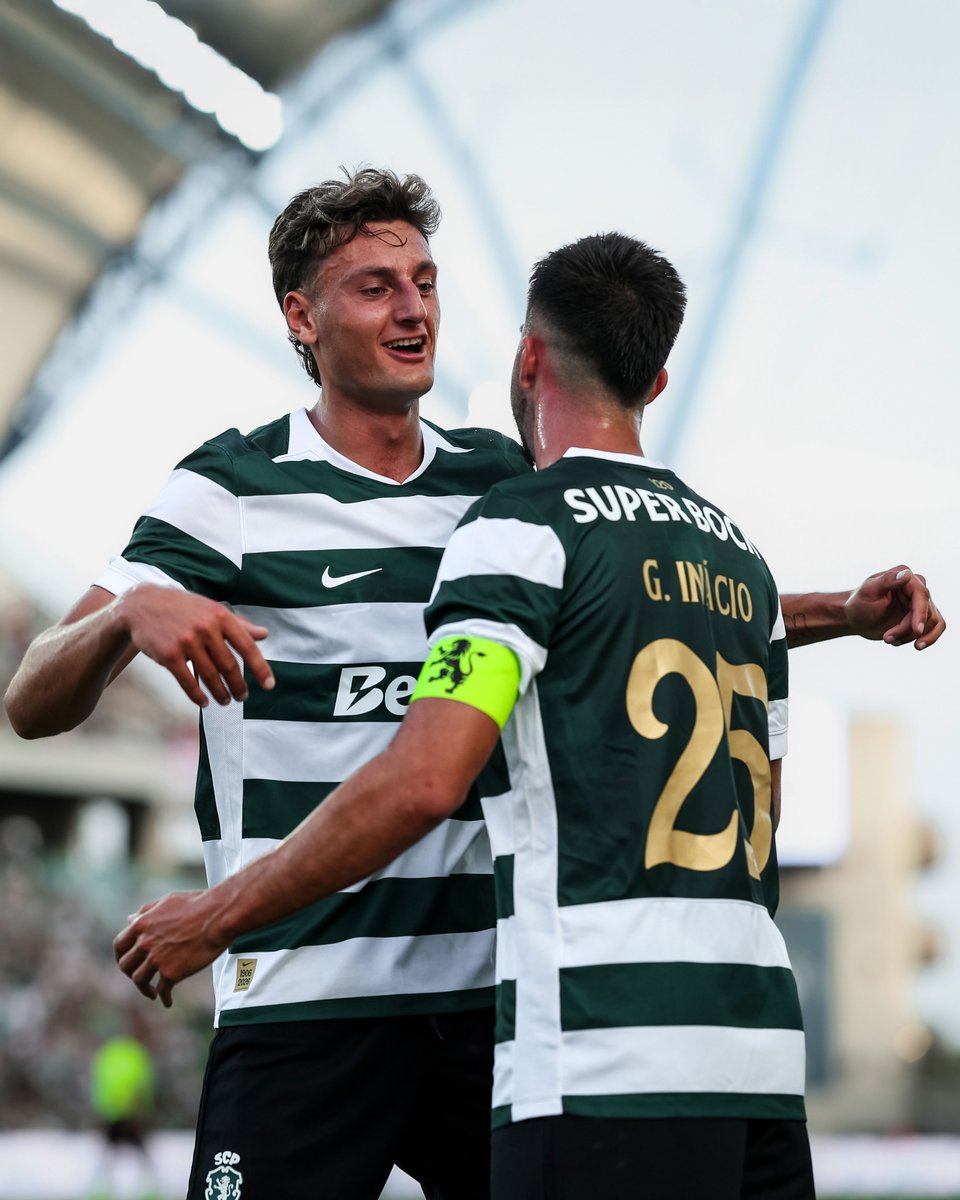 SportingCP's tweet photo. 🎞️ As imagens da vitória frente ao Nottingham Forest FC no Algarve 📸 #SCPNFFC https://t.co/gyLDMeP7nP