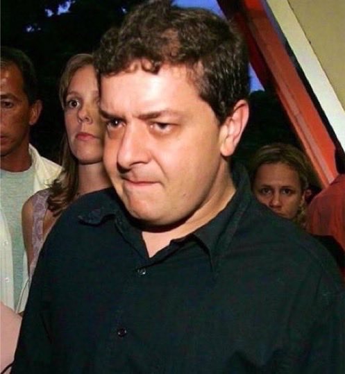 NewsLiberdade's tweet photo. 🚨URGENTE - Ala do STF vê tentativa de Moraes, PF e PGR de tirar Lulinha de Mendonça, diz CNN https://t.co/Y0Oer9RTD2