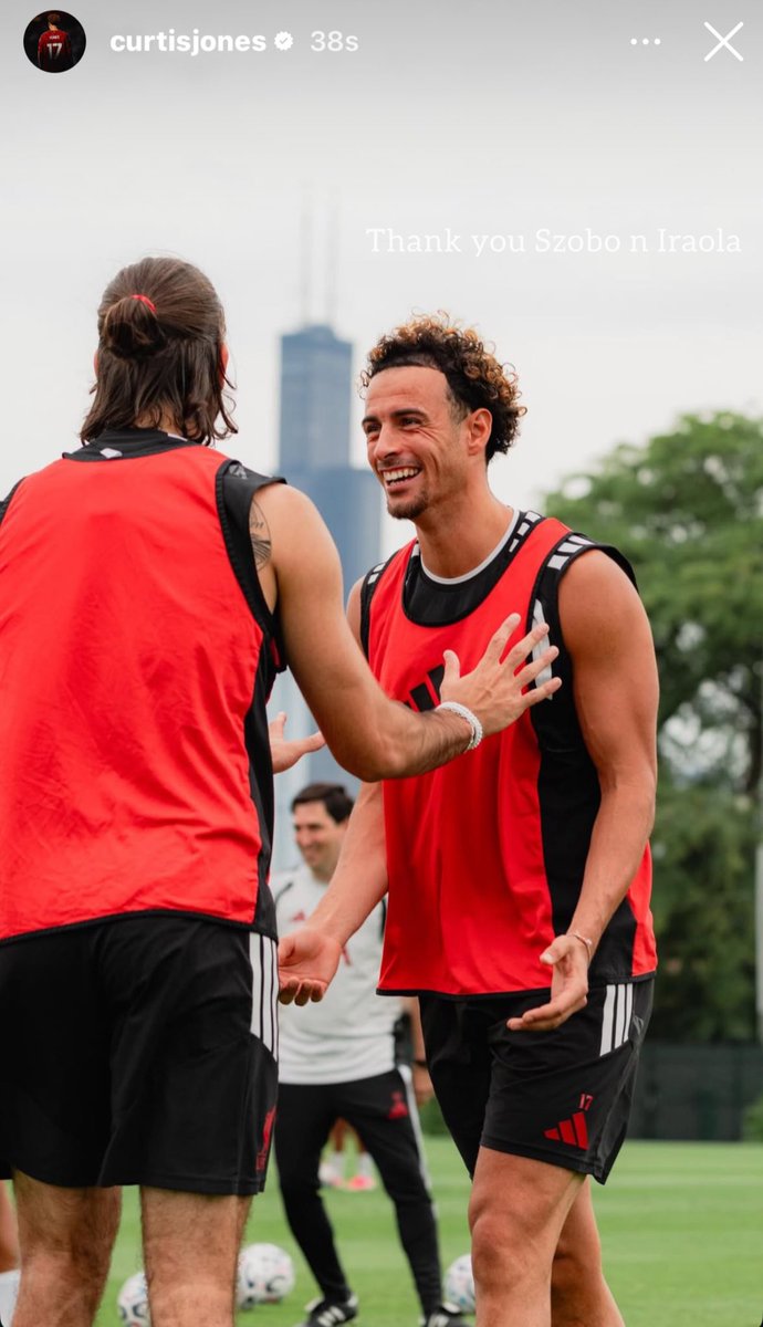 KenzieLFC's tweet photo. 🚨 EXCLUSIVE 💣

Curtis Jones has finally broken his silence after the controversy involving Liverpool’s captain’s armband.

“First of all, I want to apologise to the fans. You deserve better than seeing teammates arguing after a match. Emotions got the better of me.”

“I also owe Dominik Szoboszlai an apology. We disagreed in the heat of the moment, but he’s my teammate and I respect him. What happened should’ve stayed behind closed doors.”

“Kostas Tsimikas, I’m sorry too. You were dragged into something that wasn’t your fault. You didn’t deserve that.”

“And to the manager, Andoni Iraola… thank you for backing me publicly when many wouldn’t have. I let you down with my behaviour, and I’ll make sure I repay that trust on the pitch.”

“I’m a Scouser, I love this club, and I promise Liverpool fans you’ll see the best version of Curtis Jones again. Now it’s time to let my football do the talking.”
#LFC #MERSEYSIDEREDS