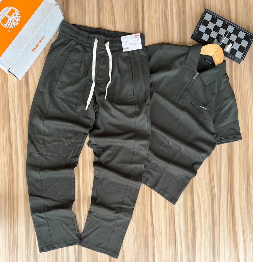 FashionFactoryU's tweet photo. Unique Two-Piece Outfits 
DM +256758386434 
Note; We also do deliveries https://t.co/xhqn76ab2O