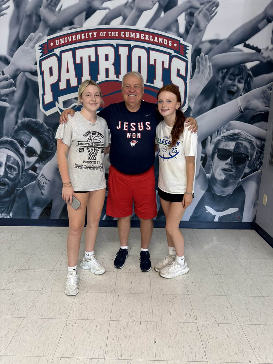 emily4higgins's tweet photo. I had such an amazing time at the @UCumberlands Elite Camp!  Thank you  @CoachRickReeves!  It was wonderful experience.  Glad to have my fellow Lady Dawg @paisleykilburn1 there as well!  Go Lady Dawgs! @jtoddhoward @PGHAkeem @PGHKentucky https://t.co/MCrGDSV0wt