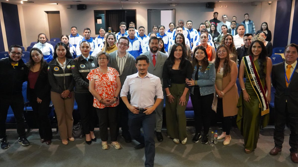 DEFENSORIAEC's tweet photo. 💜La #DefensoríaDelPueblo, con este tipo de iniciativas, busca promover espacios de concientización sobre la violencia de género y la necesidad de erradicarla y reafirma su compromiso de trabajar de forma conjunta para promover, proteger y tutelar los #Derechos. https://t.co/KWWTOymPd6