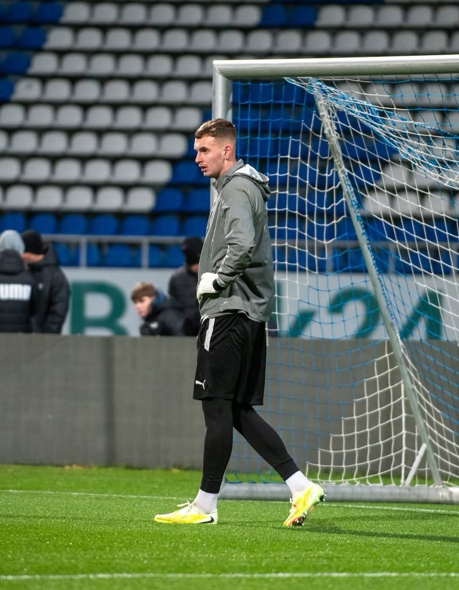 SalvaGomis97's tweet photo. ℹ️ @90minuts @PuntaPunt_

❌ Al igual que la operación Mikelbrencis, la de Oleksandr Saputin también se complica. Frenazo en las negociaciones 🇺🇦 https://t.co/yxZPm1ww5X