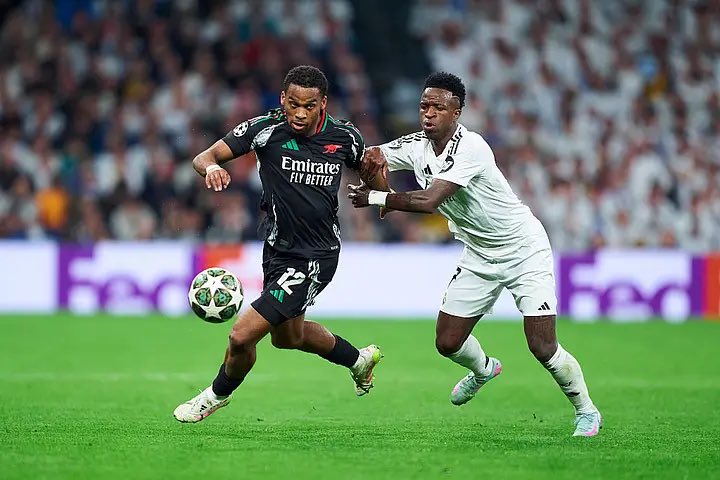 Arsenal_France's tweet photo. Je le répète mais j’ai vraiment le sentiment que Vini ferait passer notre Arsenal dans une autre dimension.

Très heureux, très surpris et très emballé si cela se fait. 🤩🔥 https://t.co/Xy22osQZks