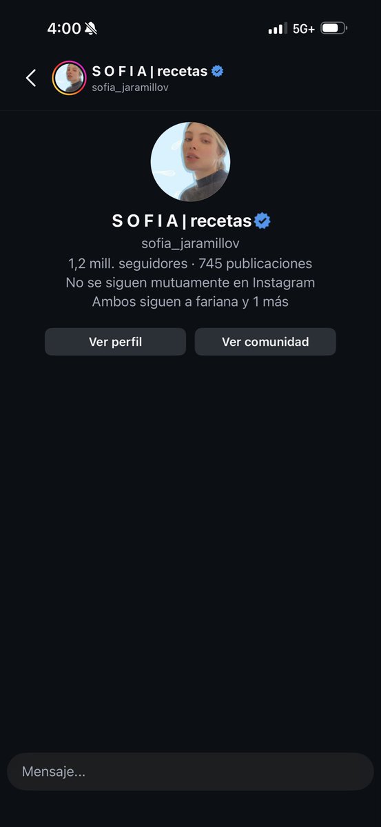 Daya_oficiall's tweet photo. Luisa, antes de hacer una publicación sobre mí, infórmate bien. Esas capturas ni siquiera las obtuve yo; me las enviaron otras personas y decidí compartirlas. Ahora bien, una cosa es compartir una información que me llega y otra muy diferente es inventar que yo estoy intentando controlar las amistades de Alexa o decirle con quién puede o no puede relacionarse.

Hasta ahora nadie ha podido mostrar una sola publicación donde yo escriba que Alexa tiene prohibido ser amiga de Sofía. Nadie. Porque simplemente nunca lo dije. Lo único que hice fue expresar mi opinión, y eso no significa que quiera decidir por ella ni hablar en su nombre.

Si me vas a señalar, hazlo por lo que realmente escribo y no por interpretaciones o conclusiones que ustedes mismas sacan. Es muy fácil crear un discurso que nunca existió para hacer quedar mal a alguien, pero mucho más difícil es demostrarlo con pruebas. Así que, si vas a acusarme de algo, muéstrame exactamente dónde lo dije. Mientras tanto, deja de atribuirme palabras que jamás salieron de mi boca.