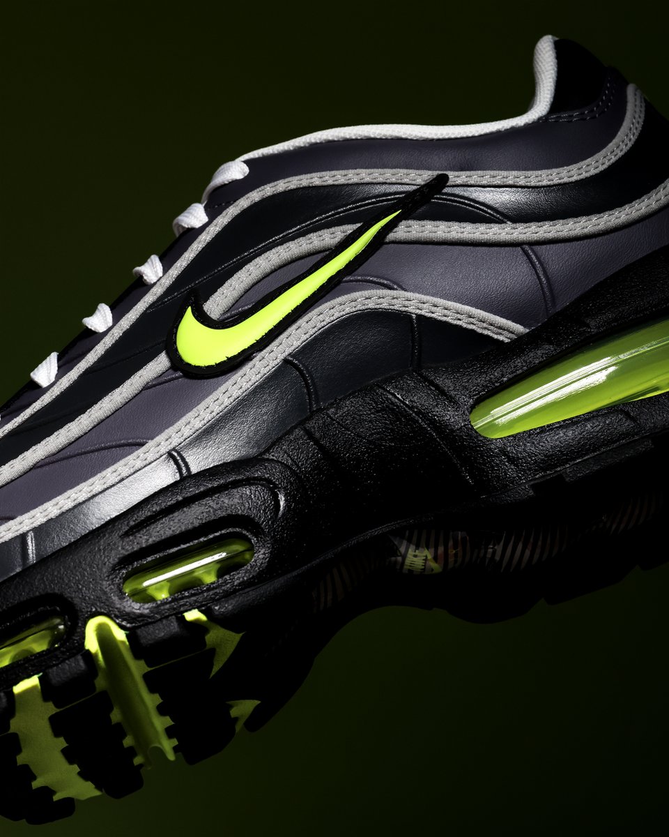 ExtraButter's tweet photo. Nike Air Max Joga Bonito 

Now available in-store at both locations and online at https://t.co/pinhwrrvS4 https://t.co/zmMiUPAu2I