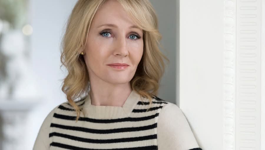 SaraFoxHart's tweet photo. Happy Birthday to JK Rowling of Harry Potter fame! Born on this day in 1965! https://t.co/7UQgysZPlc