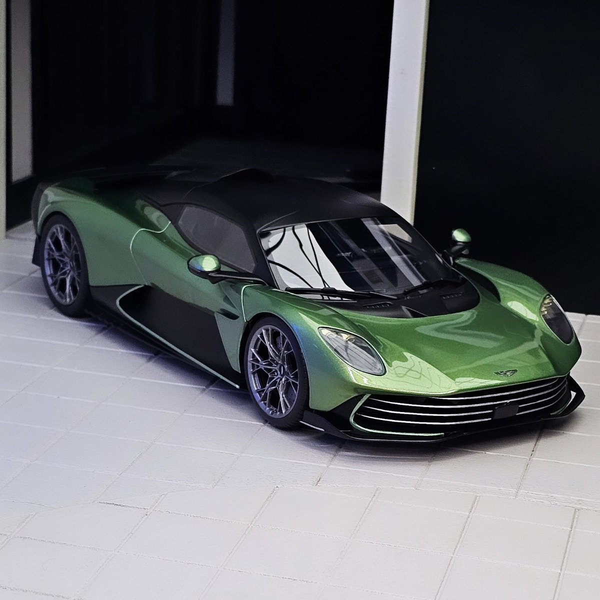 118_scale_model's tweet photo. Garage goals
Aston Martin Valhalla https://t.co/4qRi9B2IZJ