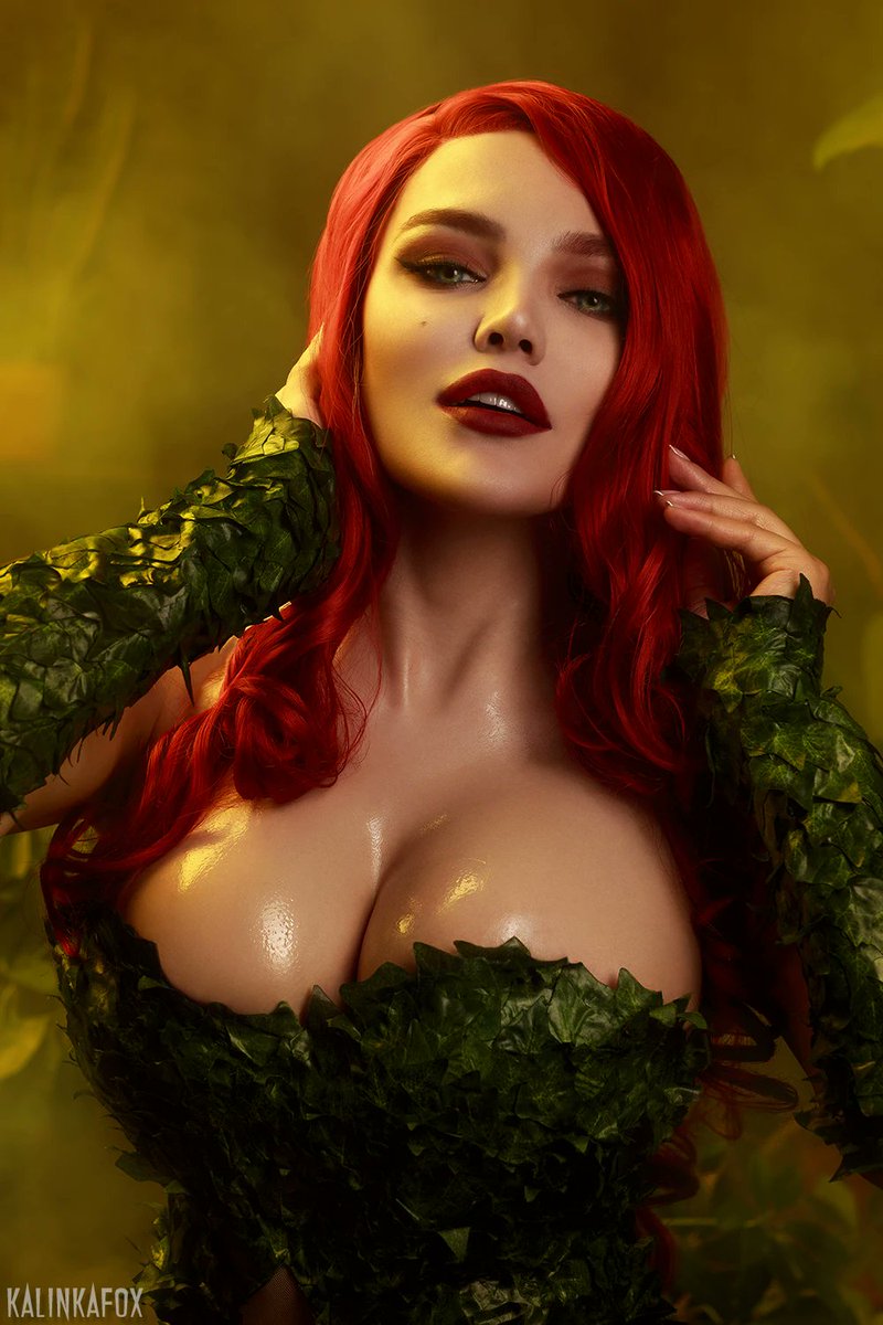 kristiemao's tweet photo. My Poison Ivy cosplay 🌹
SFW https://t.co/smgmmidjXh