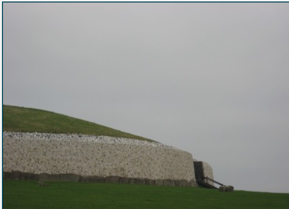 INALJNaomi's tweet photo. @ccb_library You know I was thinking that it looked familiar so I looked back at my photos from visiting Ireland in 2008 and I think we were at Newgrange <3 <3 https://t.co/WX3GI2VHQi