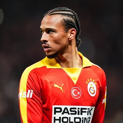 samiyengundem's tweet photo. Okan Buruk, Leroy Sane'yi 10 numara pozisyonunda da kullanmayı düşünüyor. (Ömer Faruk Özcan) https://t.co/Bd5ncaav7M