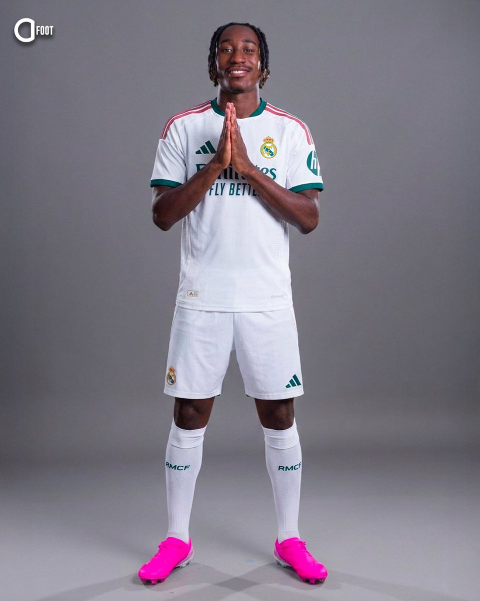 ActuFoot_'s tweet photo. . @Romain_Molina sur le dossier Diomandé 🇨🇮 au Real Madrid :

🗣️ « Tu sais que le joueur n’ira pas en Premier League (à cause des soucis d’agents et procédures juridiques)… tu dis à Leipzig que par conséquence le prix de 120 patates doit baisser MAIS NON…

Deux options :
👉 Soit le Real Madrid est géré par des INCOMPÉTENTS qui ne font pas leur travail et qui ne sont pas au courant.

👉 Soit y’a quelqu’un QUI MANGE sur ce dossier.

Ma foi j’ai bien une petite idée de la réponse… » 💰