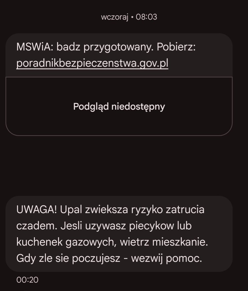 promptowy's tweet photo. Chronologia Alertów RCB to czyste kino akcji:

🆘 ​Przestaliśmy wyć syrenami (uff).
🆘 ​Pobierz PDFa, bo nadchodzi koniec świata.
🆘 ​ŚRODEK NOCY: Otwórz okno, bo upał i czad!

Trzymają w napięciu 🍿 https://t.co/J6XoK9U1c7