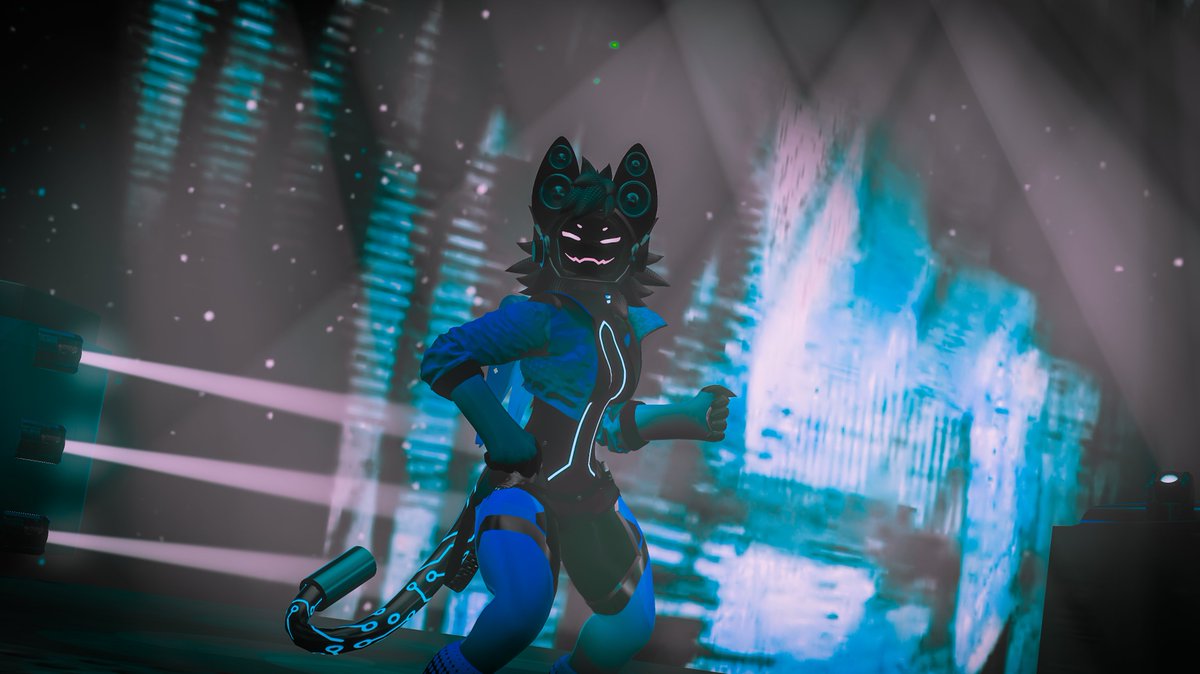 TrintyScreen's tweet photo. Come and dance with me! I promise you we'll have a night to remember!~
#VRChat #furry #screenwave https://t.co/PqWQmmYBSm