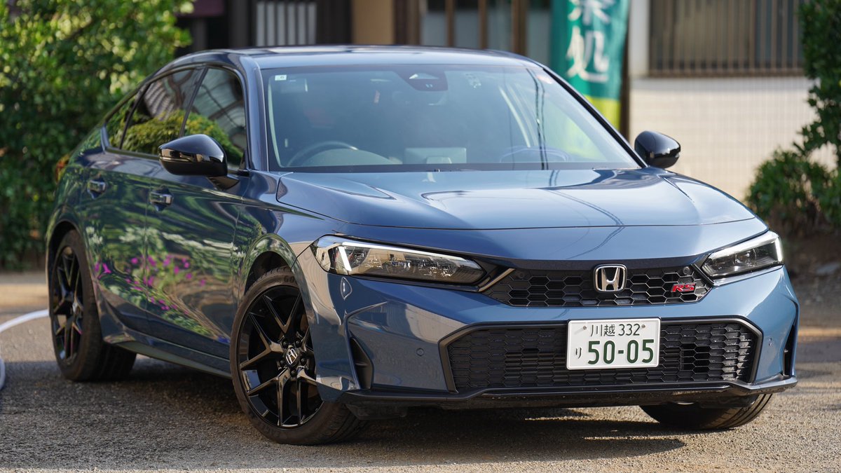 FK7_YASU's tweet photo. 朝5：30から洗車　心地よい暑さですな
ツバメちゃんも大忙しです♪
可愛いな毎年❤️ ありがとう https://t.co/5zNCihTS7W