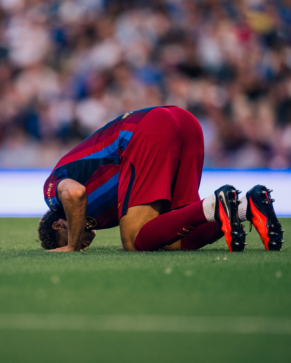 FCBarcelona's tweet photo. What you've dreamed of your whole life. https://t.co/EpfcjHd7sf