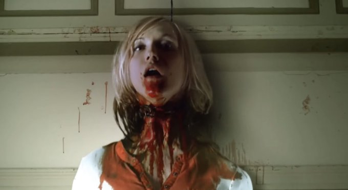 HorrorExtrem0's tweet photo. Filme - Pânico Na Floresta 4.

-SenhorHorror https://t.co/tVXJheAFeT