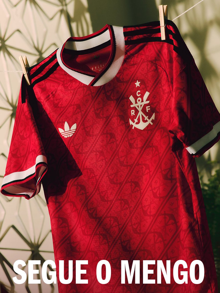 Flamengo's tweet photo. O Manto 3 chegou e o adm já sabe que você quer o seu! 🫵🏼

🔗 Acesse https://t.co/KDTFszCdYC, garanta já o seu Manto 3! 

Ah, e 𝐒𝐄𝐆𝐔𝐄 𝐎 𝐌𝐄𝐍𝐆𝐎! 🔴⚫ https://t.co/sjc82ftpKF