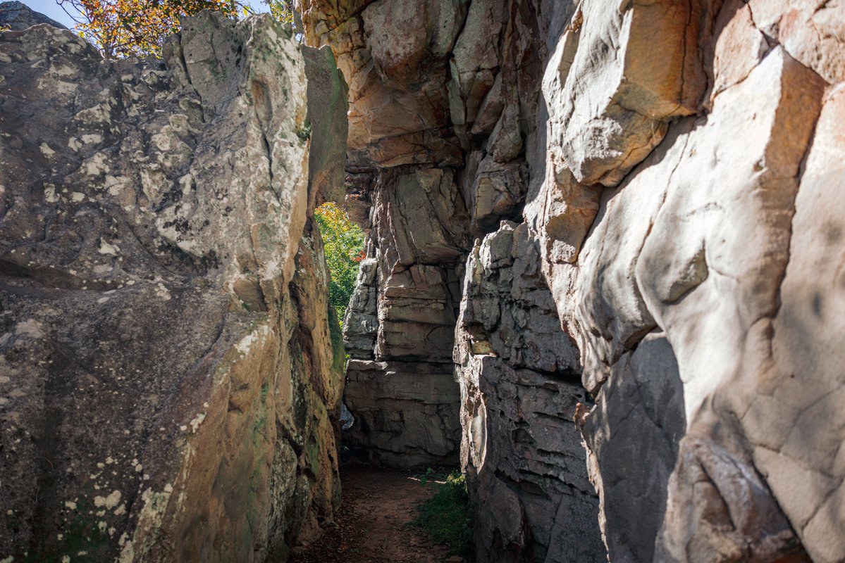 RichM_BTS's tweet photo. One of my favorite sites to explore and take photos.  Always a great event when Cherokee Rock Village is the host.  Who's been up there? https://t.co/MNtaAKNBM3