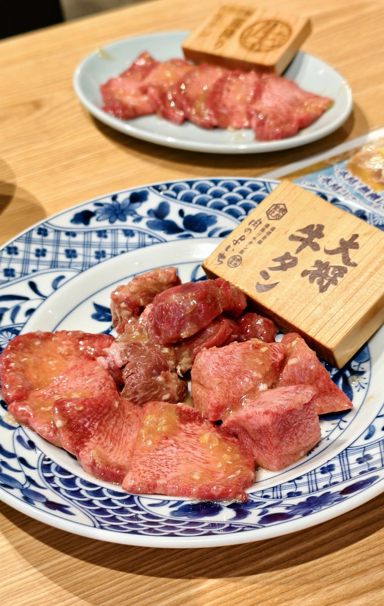 Nexs_FPS's tweet photo. 🥩安くて美味しい https://t.co/SFv9kWaE7X