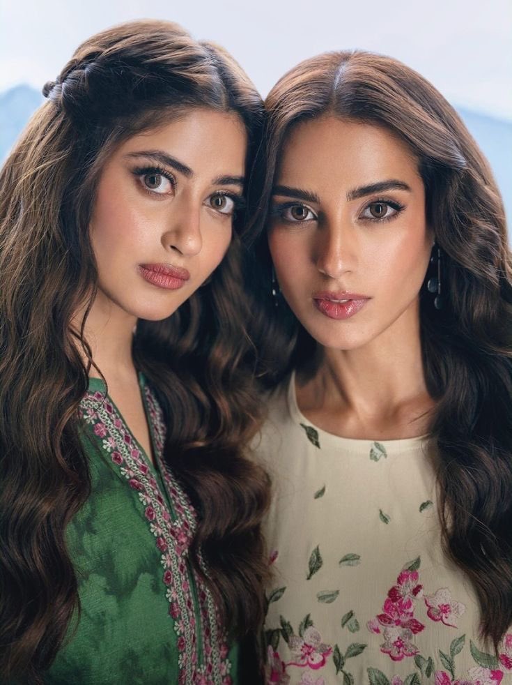 sajalsgf_'s tweet photo. sajal has so much chemistry with her female costars 😭 https://t.co/uz6XO6HMMD